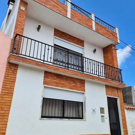 Gomes & Fortunato House Casais Brancos Exteriör bild