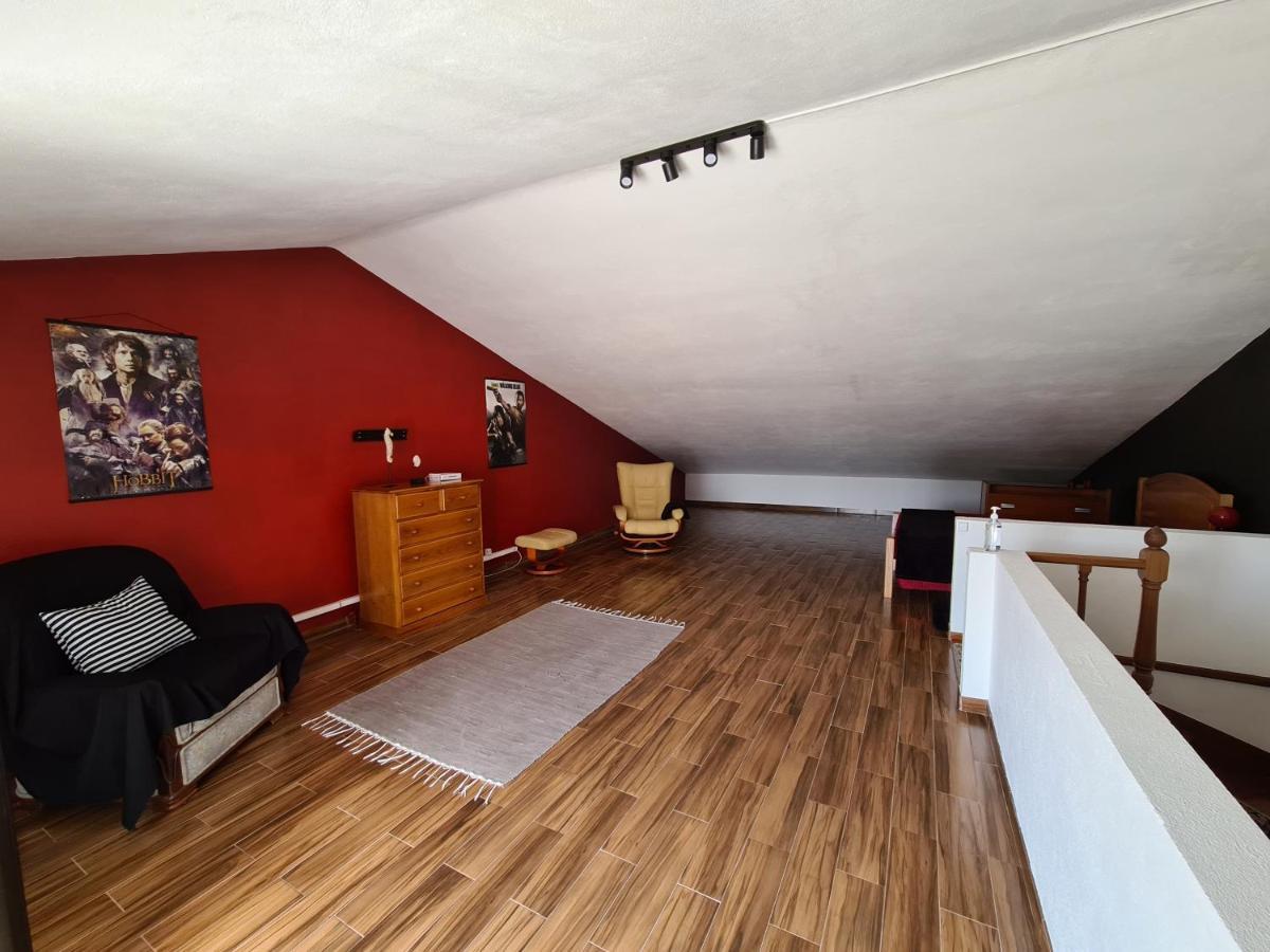 Gomes & Fortunato House Casais Brancos Exteriör bild