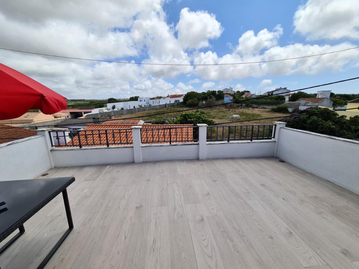 Gomes & Fortunato House Casais Brancos Exteriör bild